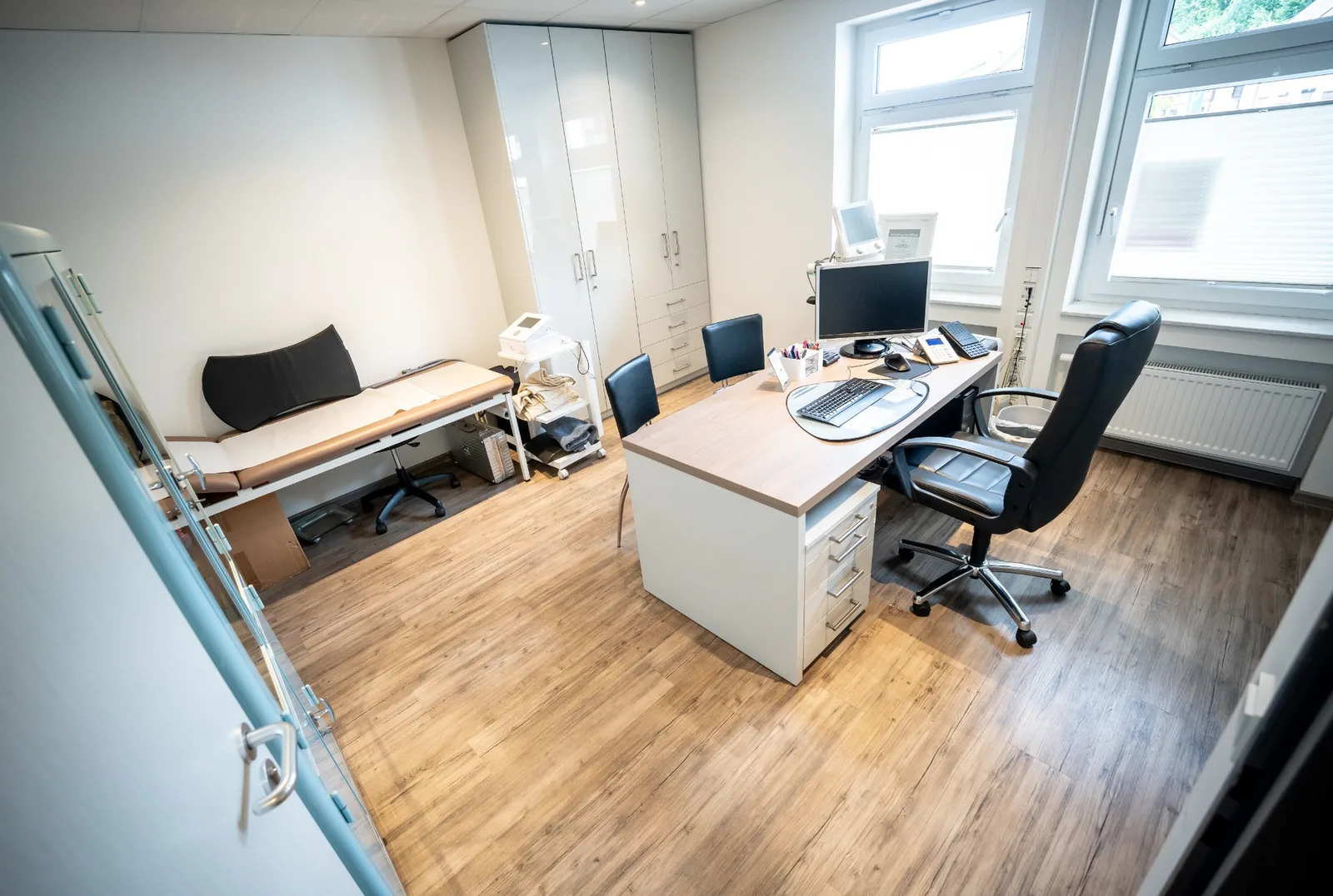 Behandlungszimmer der Hausarztpraxis Rhumspringe